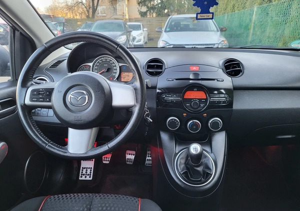 Mazda 2 cena 20900 przebieg: 122000, rok produkcji 2011 z Tarnów małe 277